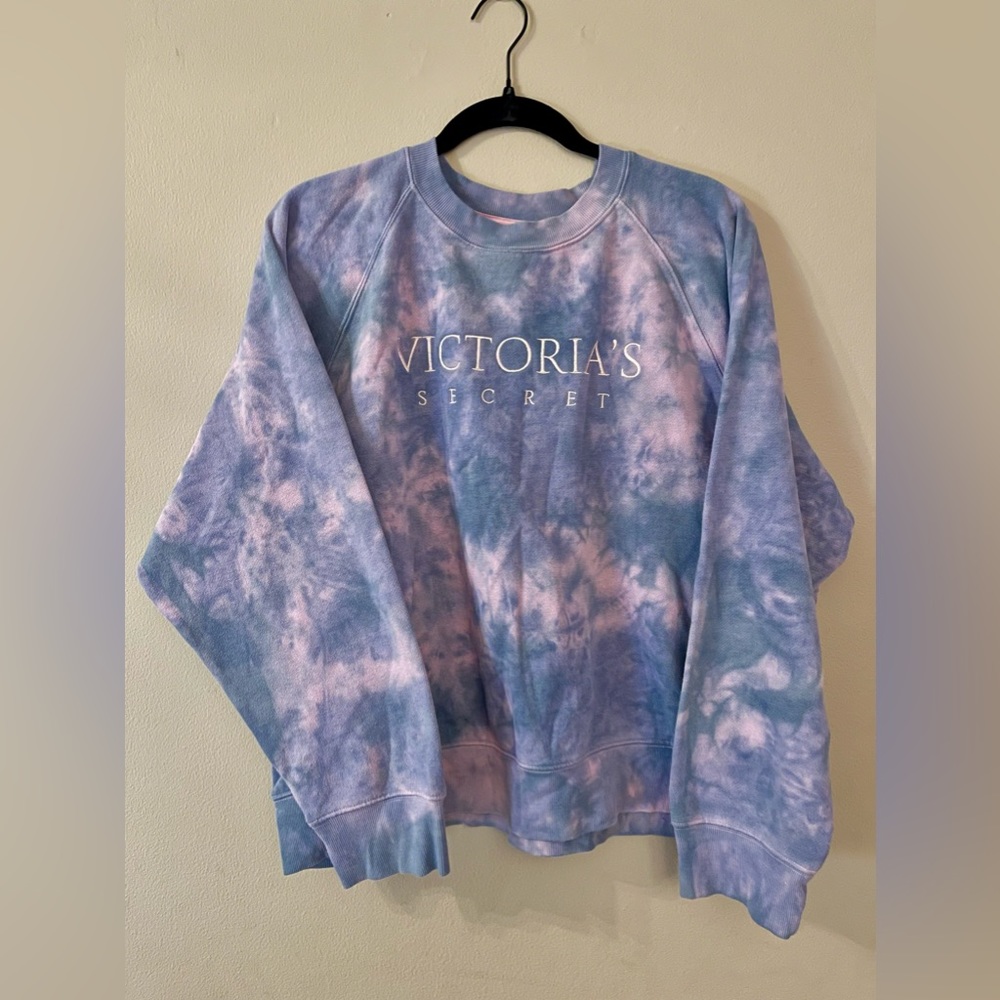 Victoria’s Secret Crewneck